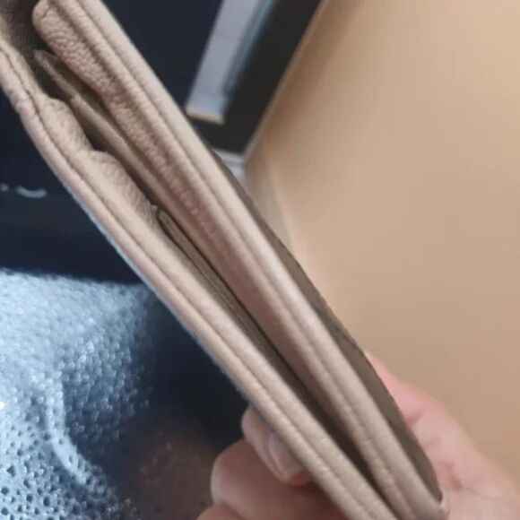 Chanel Vintage Black and Tan Leather Wallet - Picture 12 of 15